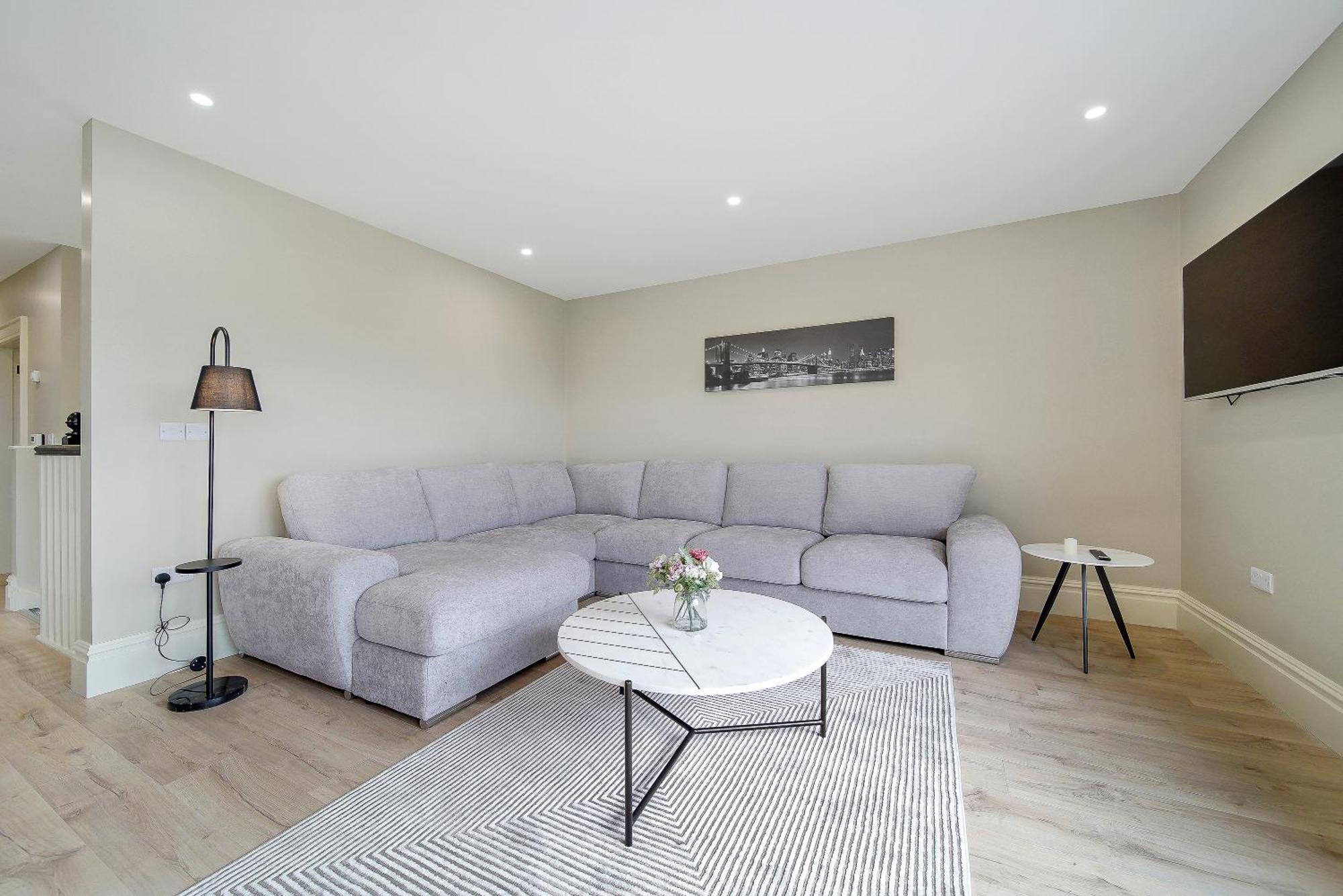 Seaview Lodge Apartment 'Sleeping 4 Guests' Rockstown Buitenkant foto