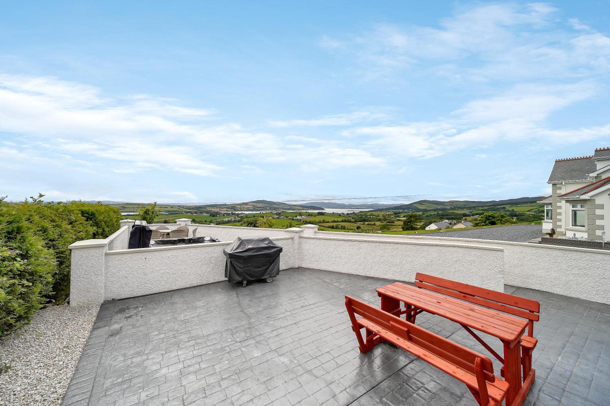 Seaview Lodge Apartment 'Sleeping 4 Guests' Rockstown Buitenkant foto